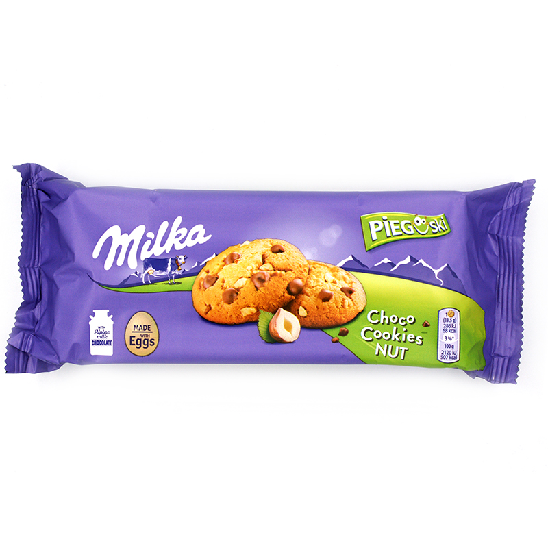 Milka choco cookies. Печенье Милка Чоко куки с ШОК.крошкой 135г*24. Печенье импорт. Нутс с Милка.